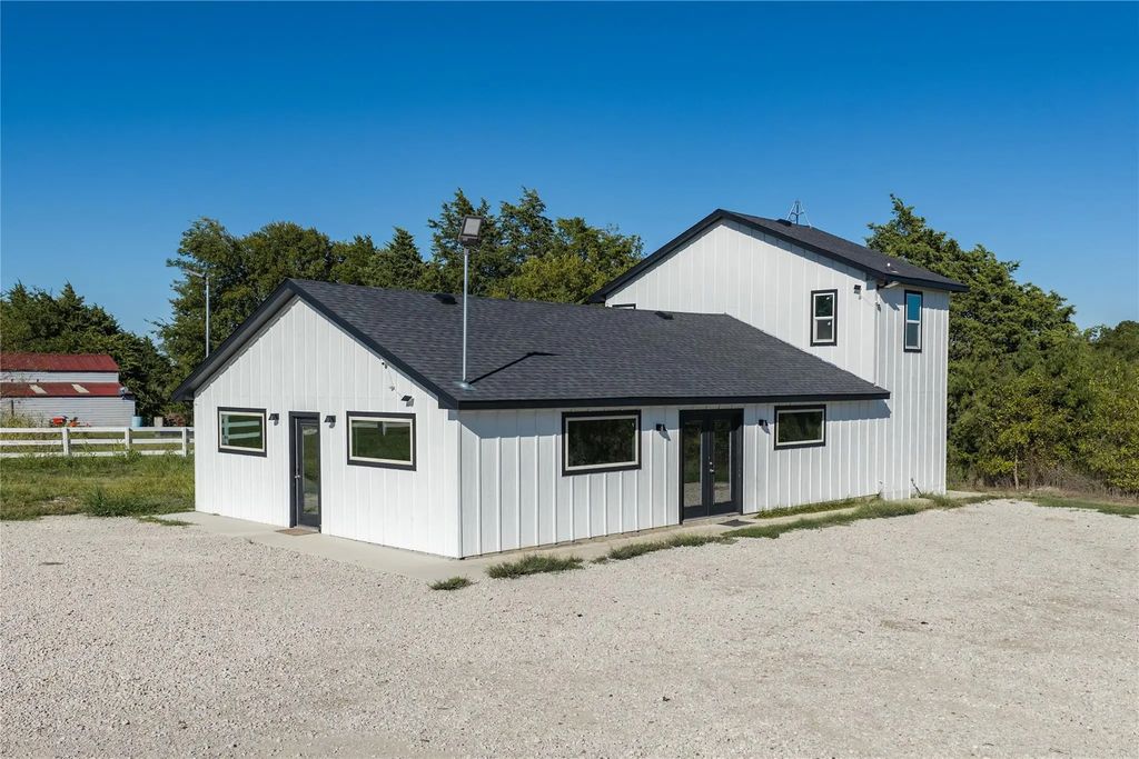 2467 State Highway 78 S, Farmersville
