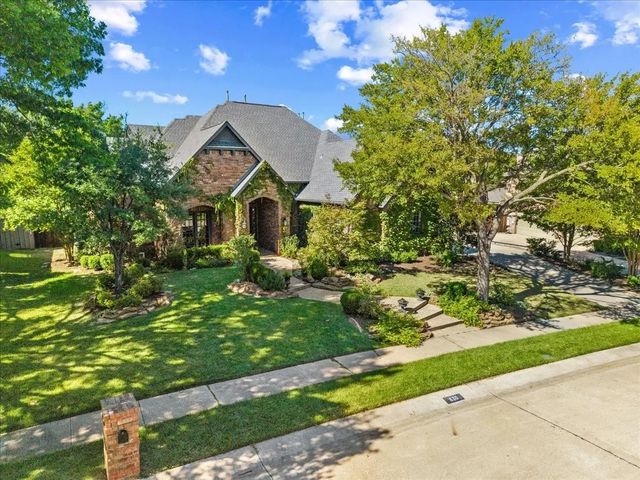830 Parkwood Court, McKinney