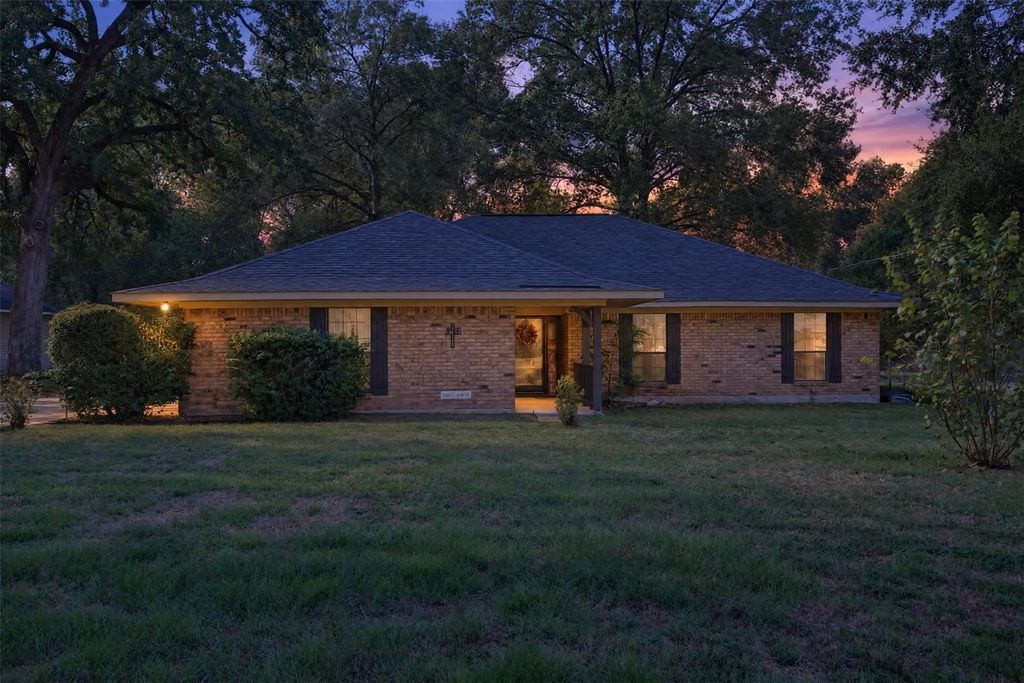 3727 Old Mooringsport Road, Shreveport