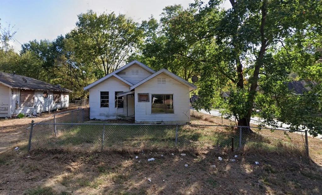 2551 Dupont Street, Shreveport