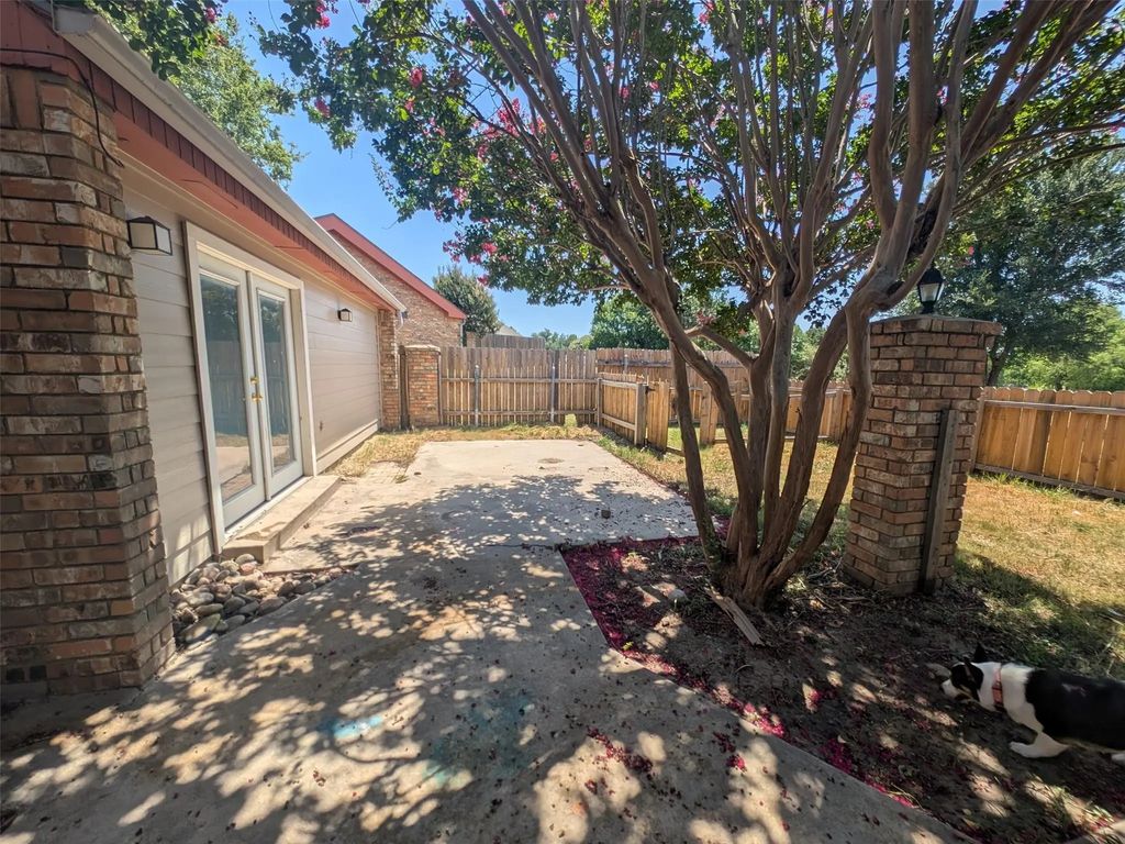 115 Meadowview Drive 4, Justin