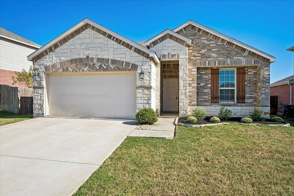 2228 Simmental Road, Fort Worth