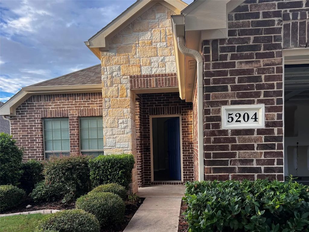 5204 Bear Valley Drive, McKinney