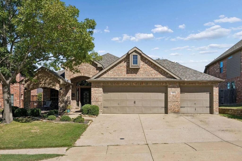 12852 Lizzie Place, Fort Worth