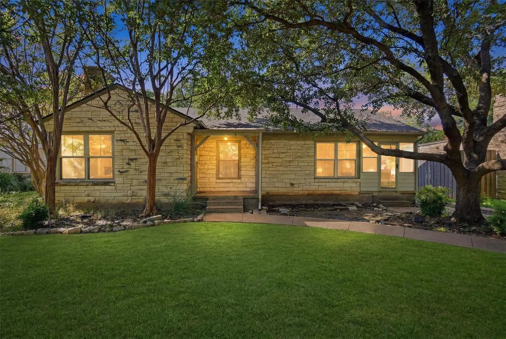 2307 Lawndale Drive, Dallas