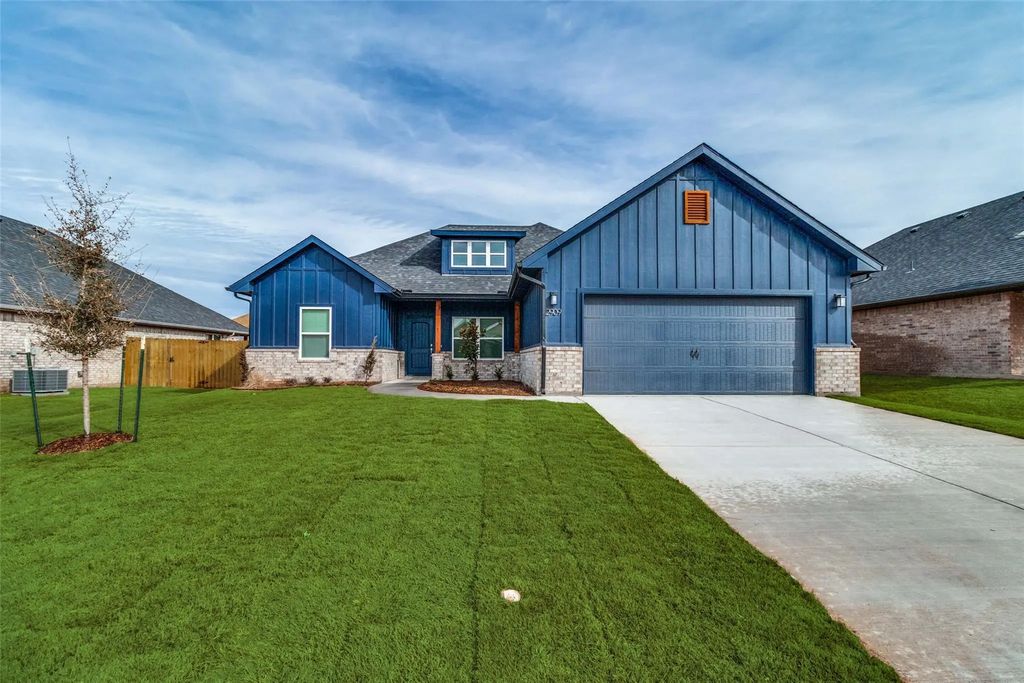 2909 Orchid Drive, Sherman