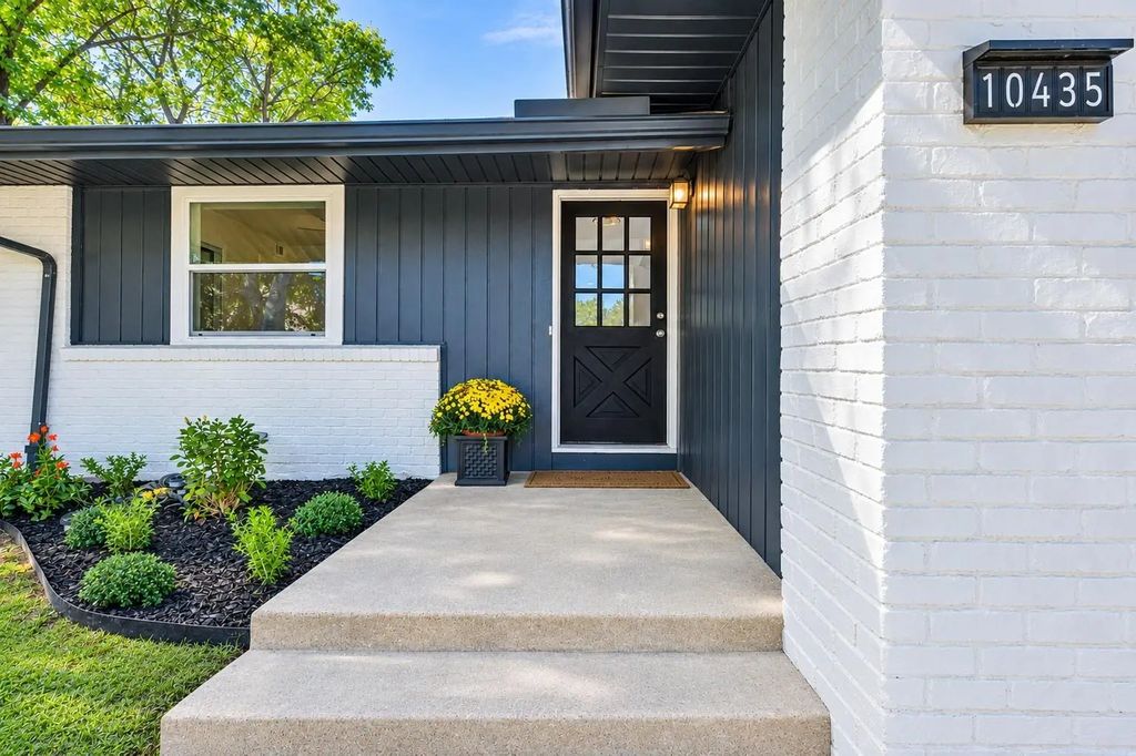10435 Cromwell Drive, Dallas