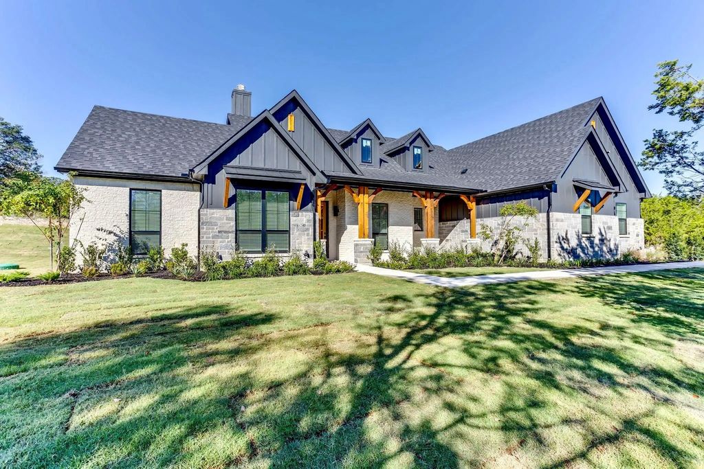 4990 Veal Station Road, Weatherford