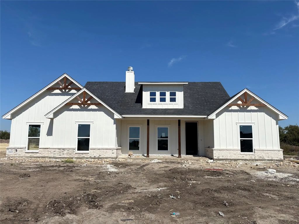 2017 Collin Street, Weatherford