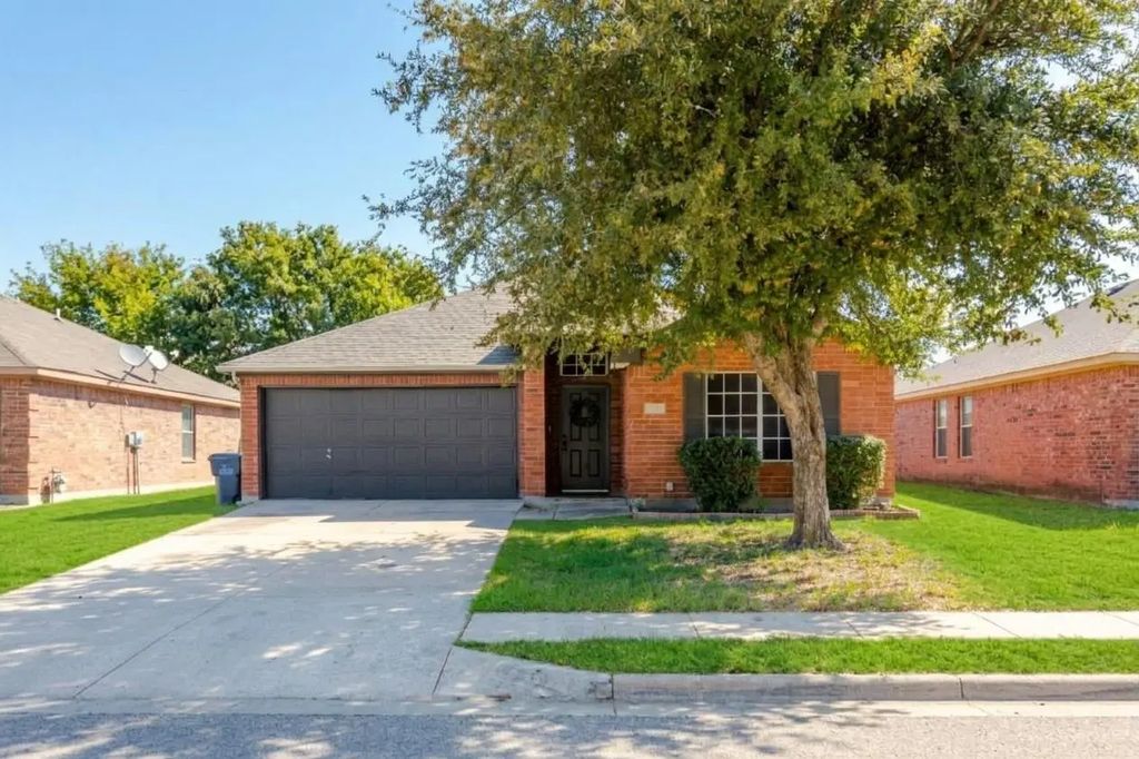 417 Joyce Way, McKinney
