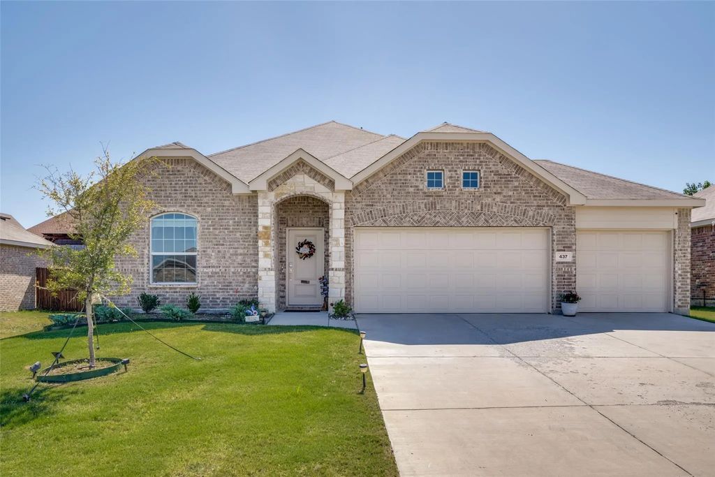437 Ridge Drive, Justin