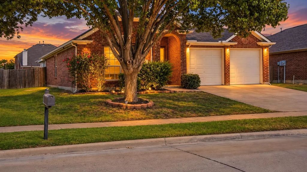 1029 Abigail Drive, Arlington