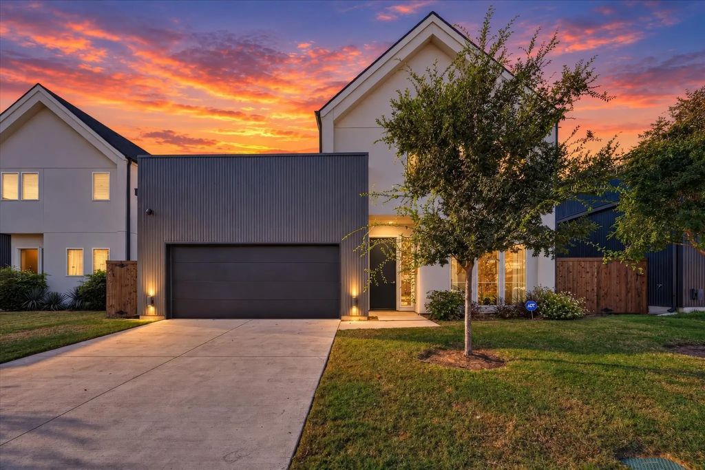 834 Mcbroom Street, Dallas