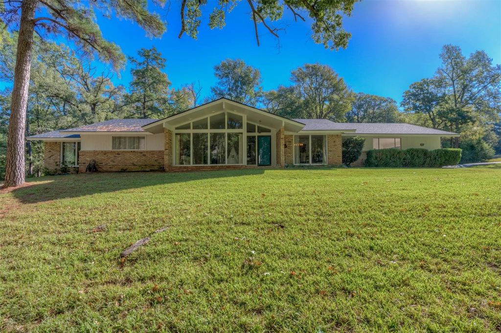 4686 Highway 71, Shreveport