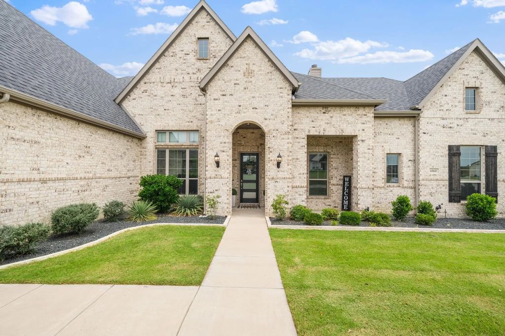 6060 Palomino Way, Midlothian