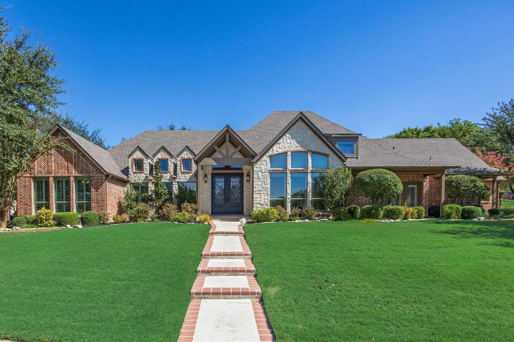 2400 Legend Drive, Heath