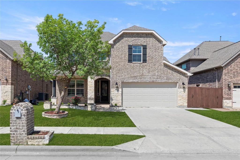 740 Sundrop Drive, Little Elm
