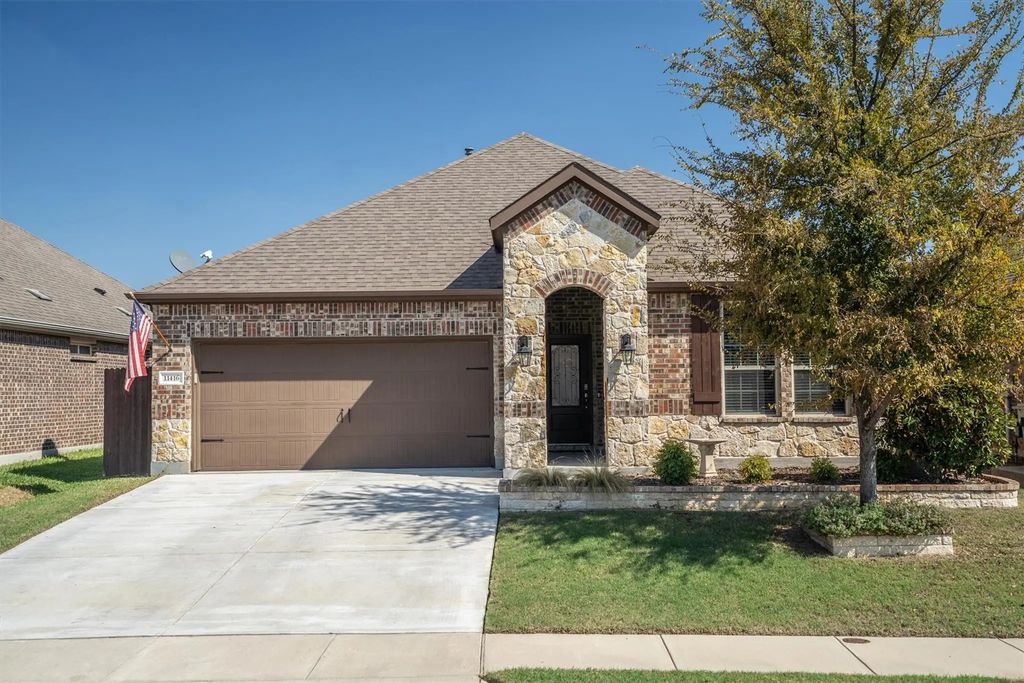 11416 Blaze Street, Aubrey
