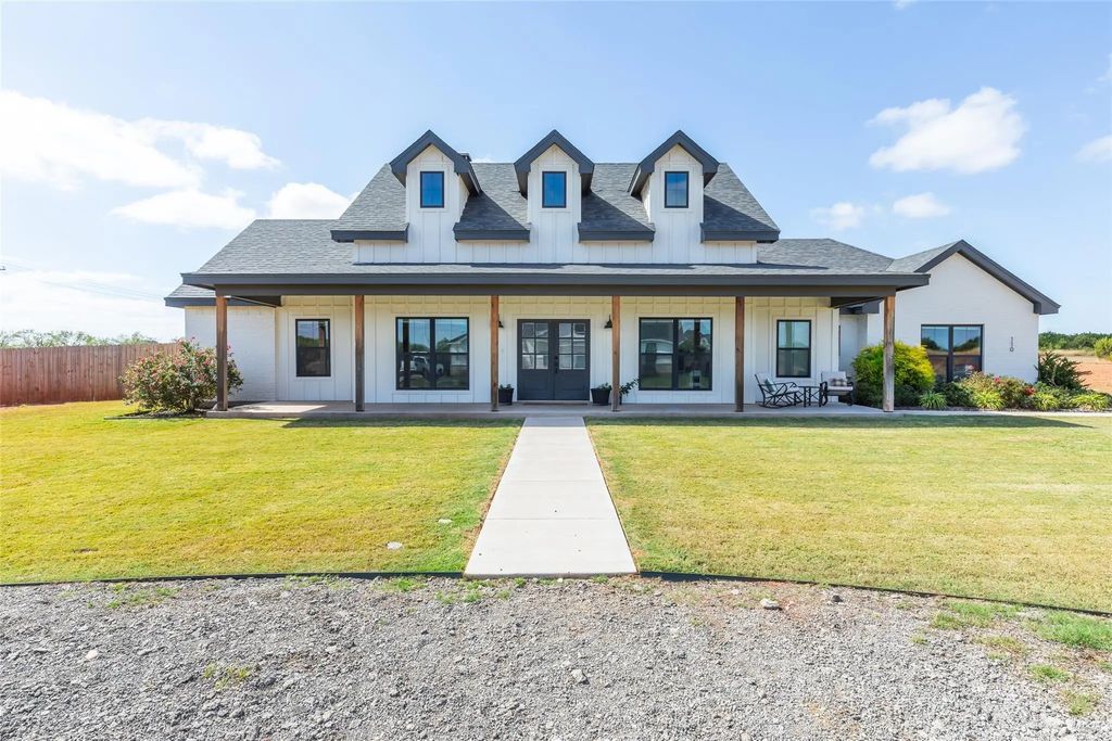 110 Pine Springs Cove, Tuscola