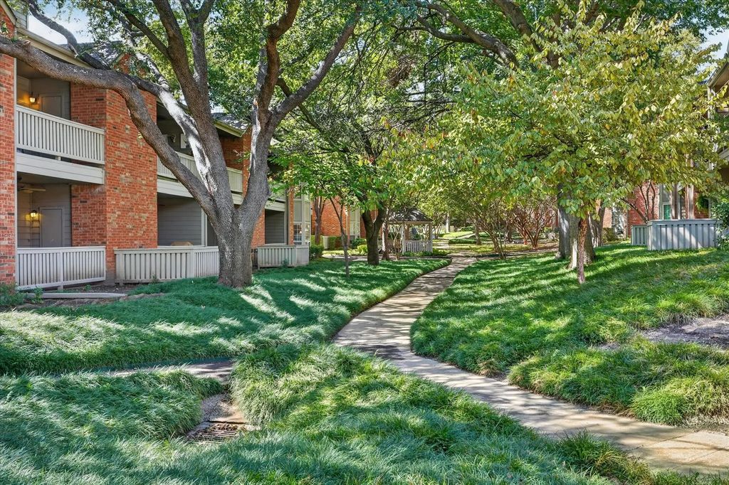 12660 Hillcrest Road 5204, Dallas