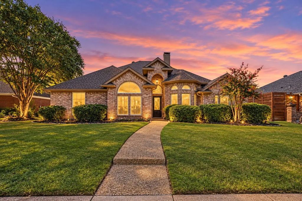 6505 Mission Ridge Road, Plano