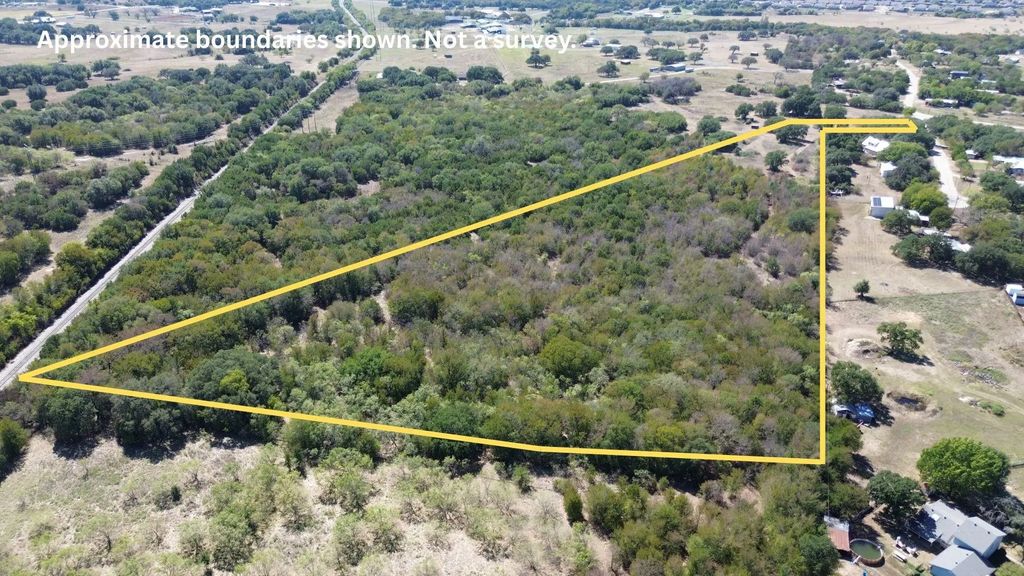 3711 Bob White Court, Granbury