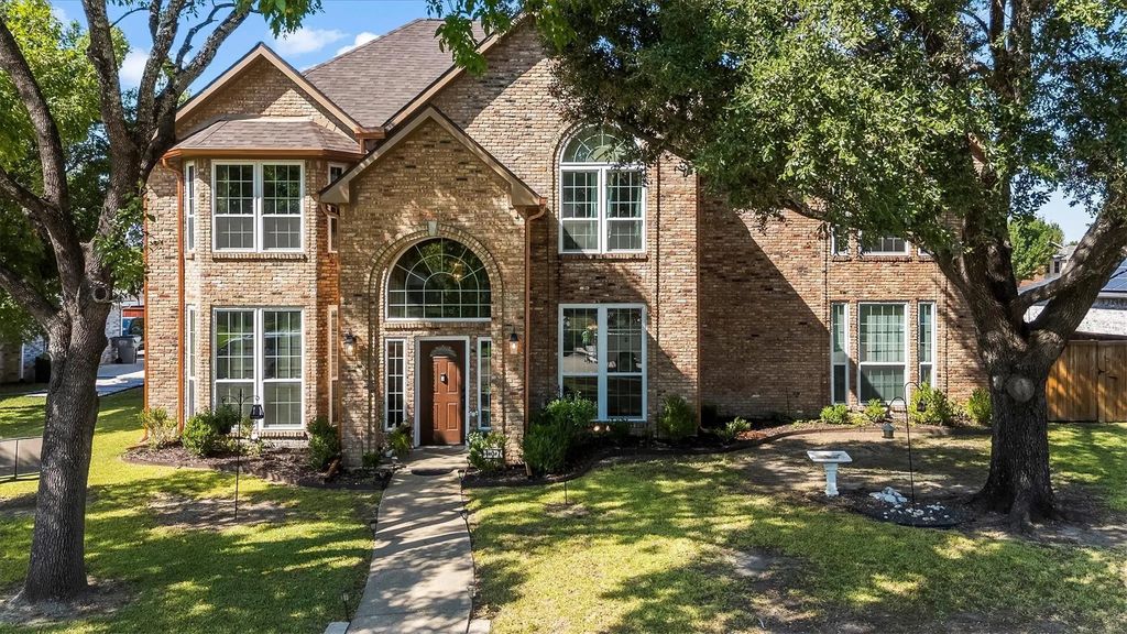 407 Grant Drive, Wylie