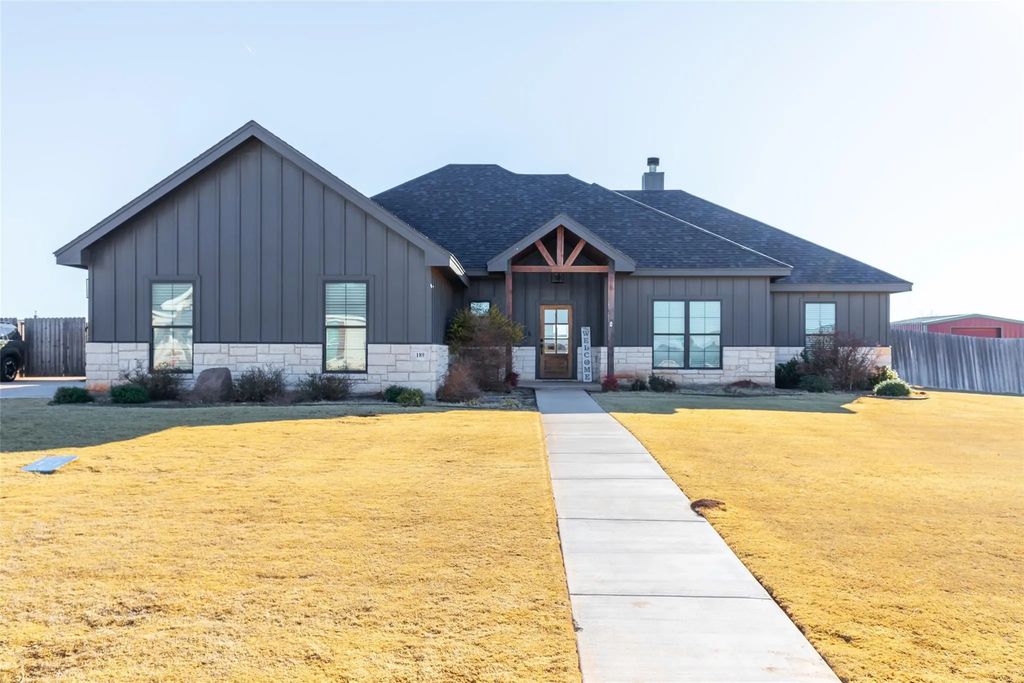 189 Windy Hill Drive, Tuscola