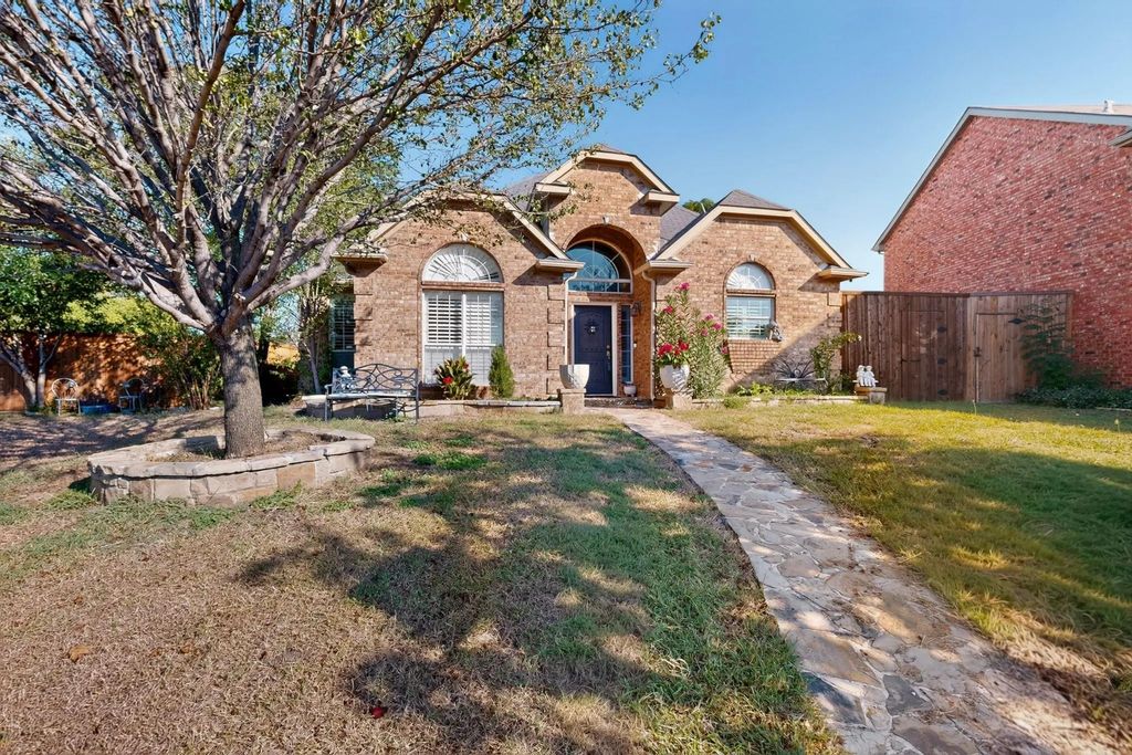2819 Williams Way Court, Dallas