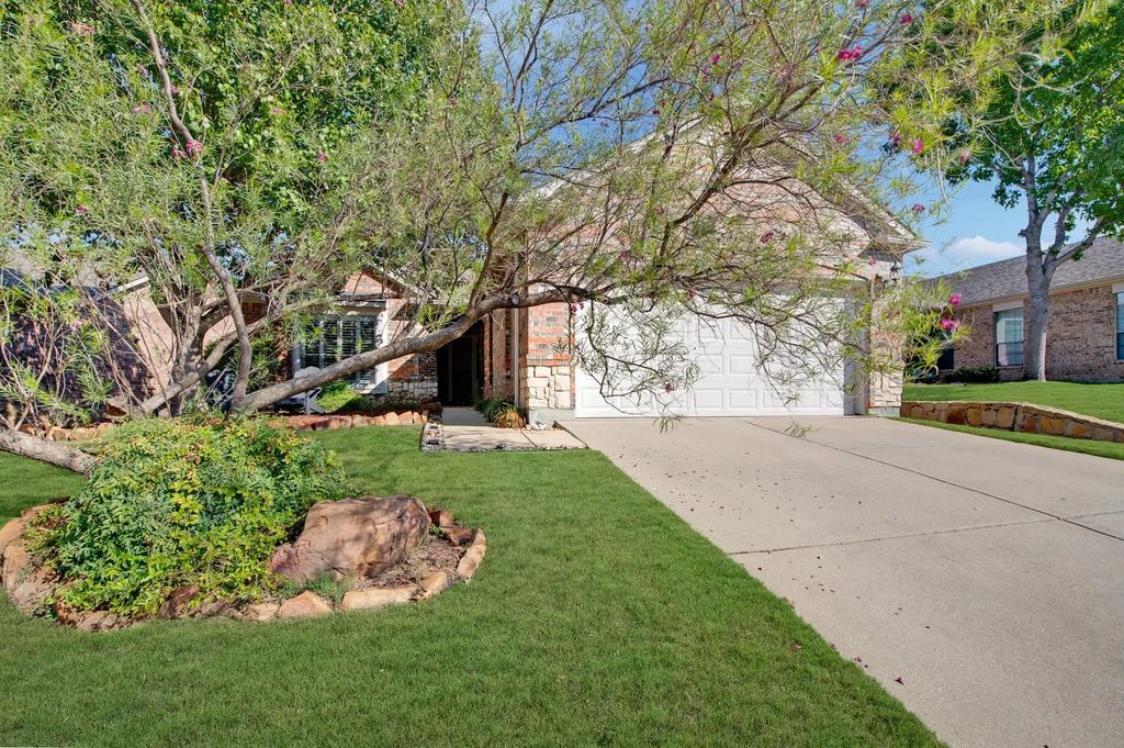 3805 Pineoak Lane, Denton