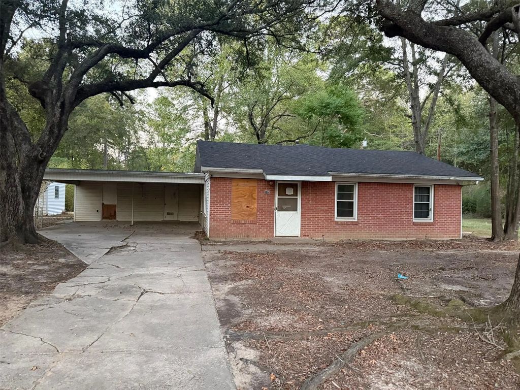 105 Circle Drive, Springhill