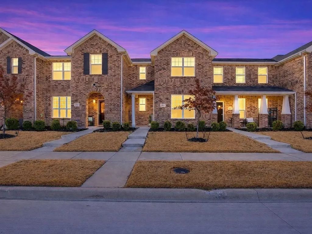 2812 Appaloosa Lane, Mesquite
