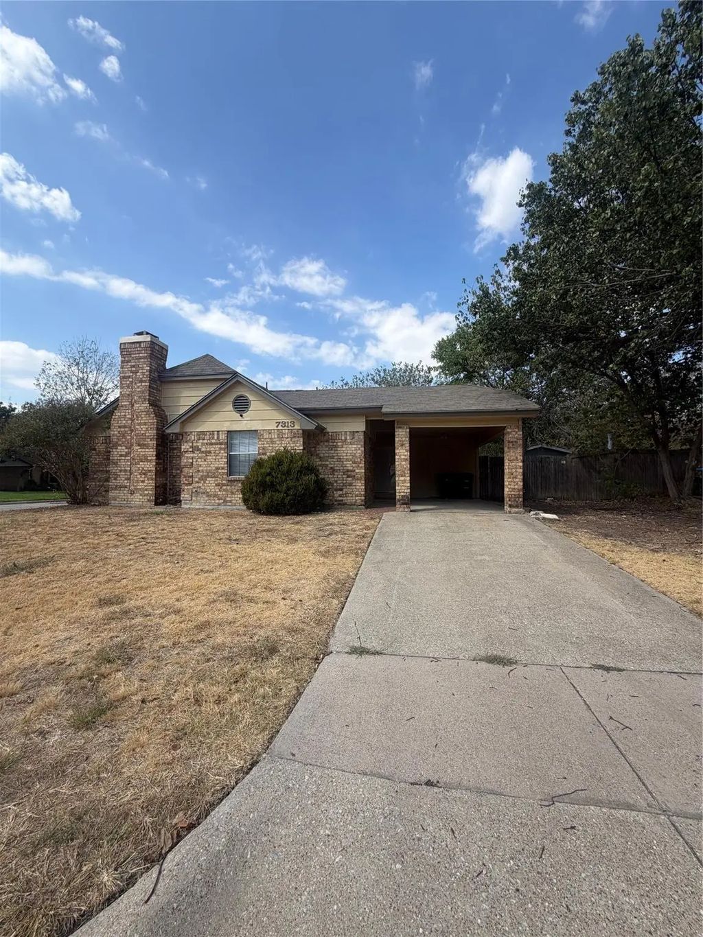 7313 Silver Sage Drive, Fort Worth
