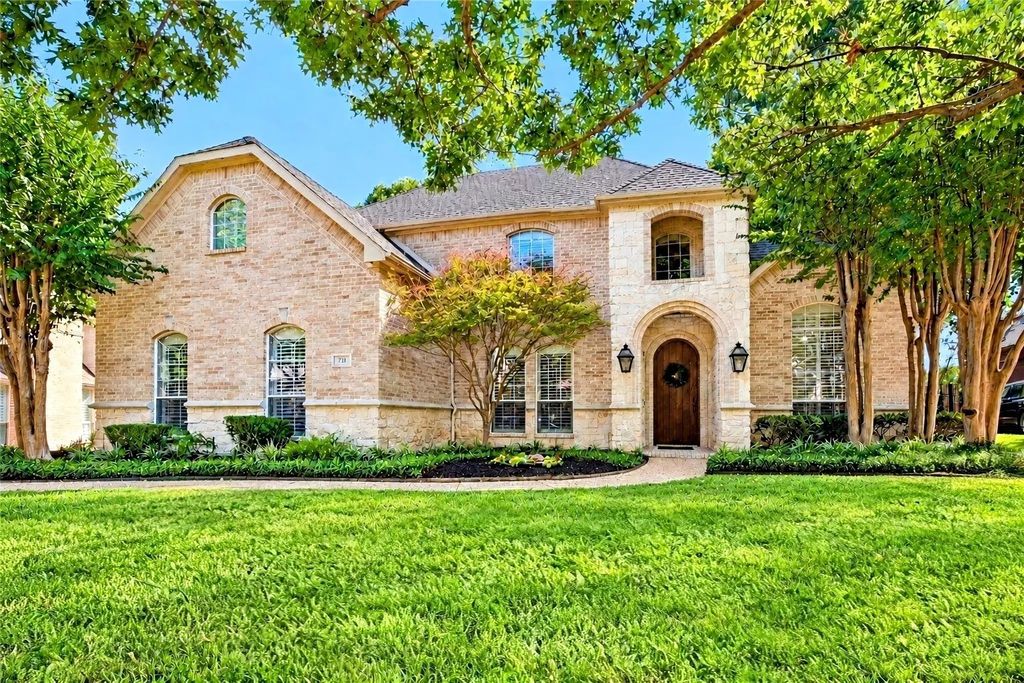 711 Wyndsor Creek Drive, Southlake