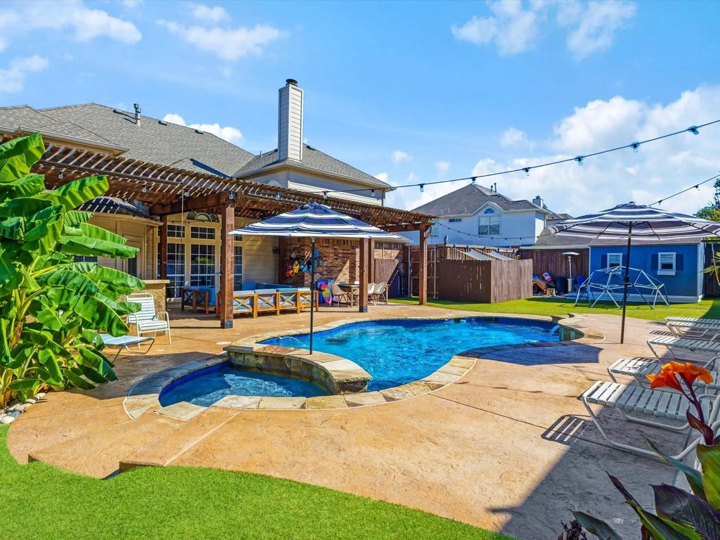 809 Stanford Drive, Murphy