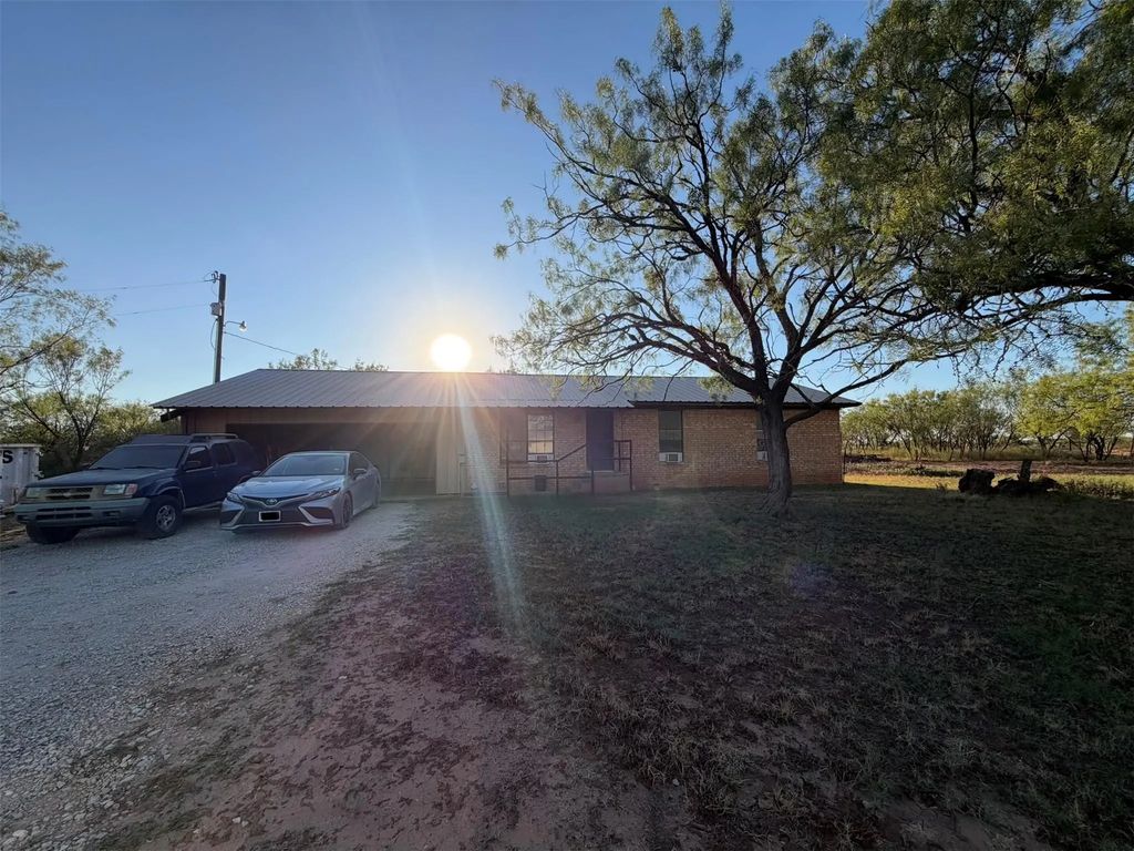 2740 County Road 320, Abilene