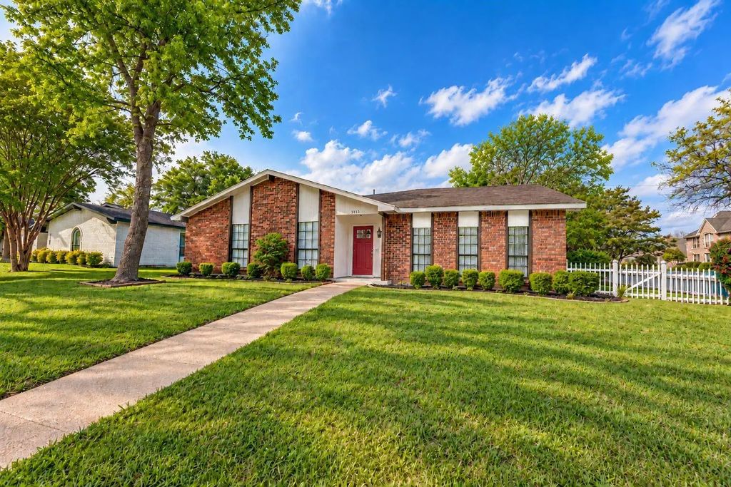 3113 Powell Drive, Rowlett