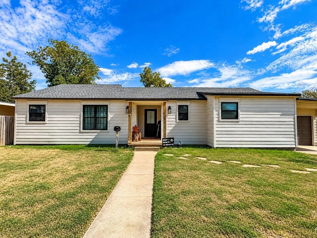 1504 N Avenue G, Haskell