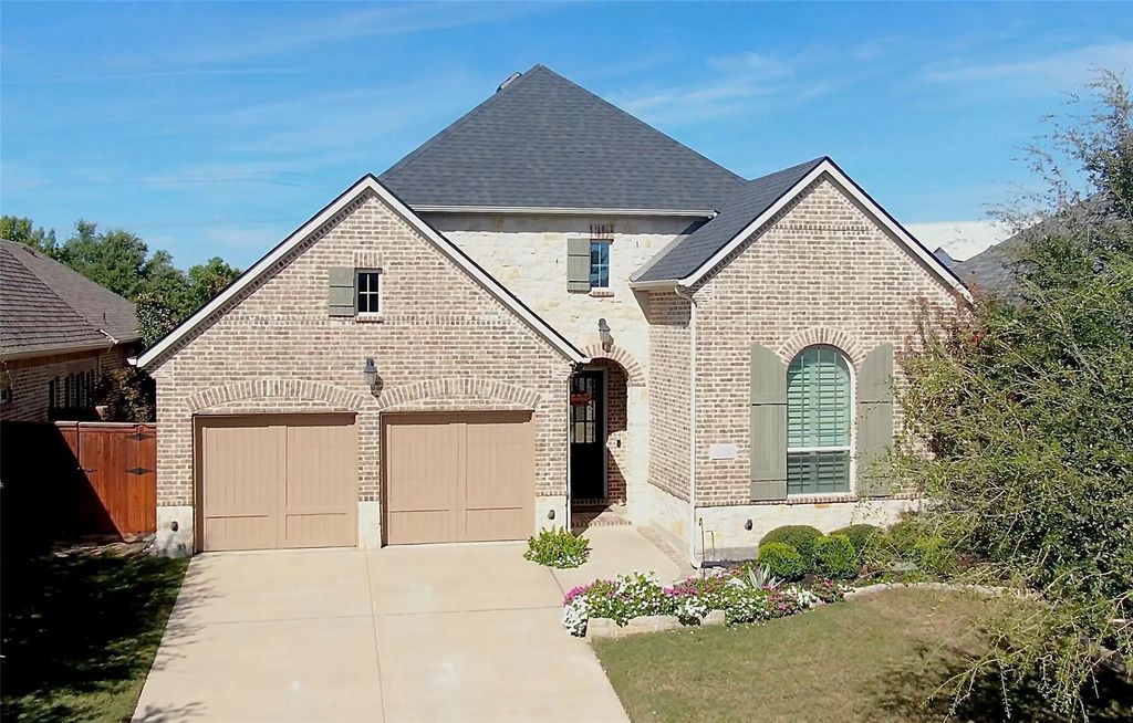 8713 Honeysuckle Drive, Argyle
