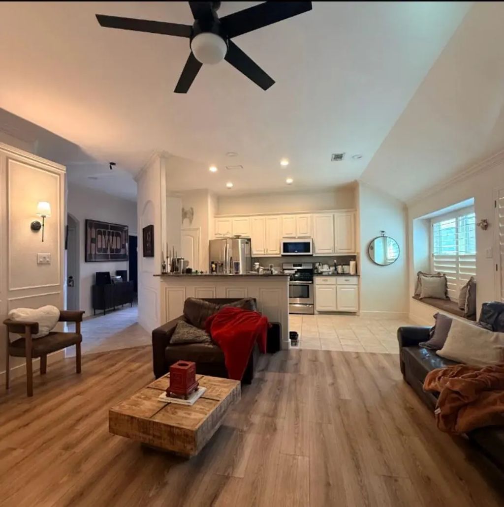6005 Shiner Drive, Fort Worth