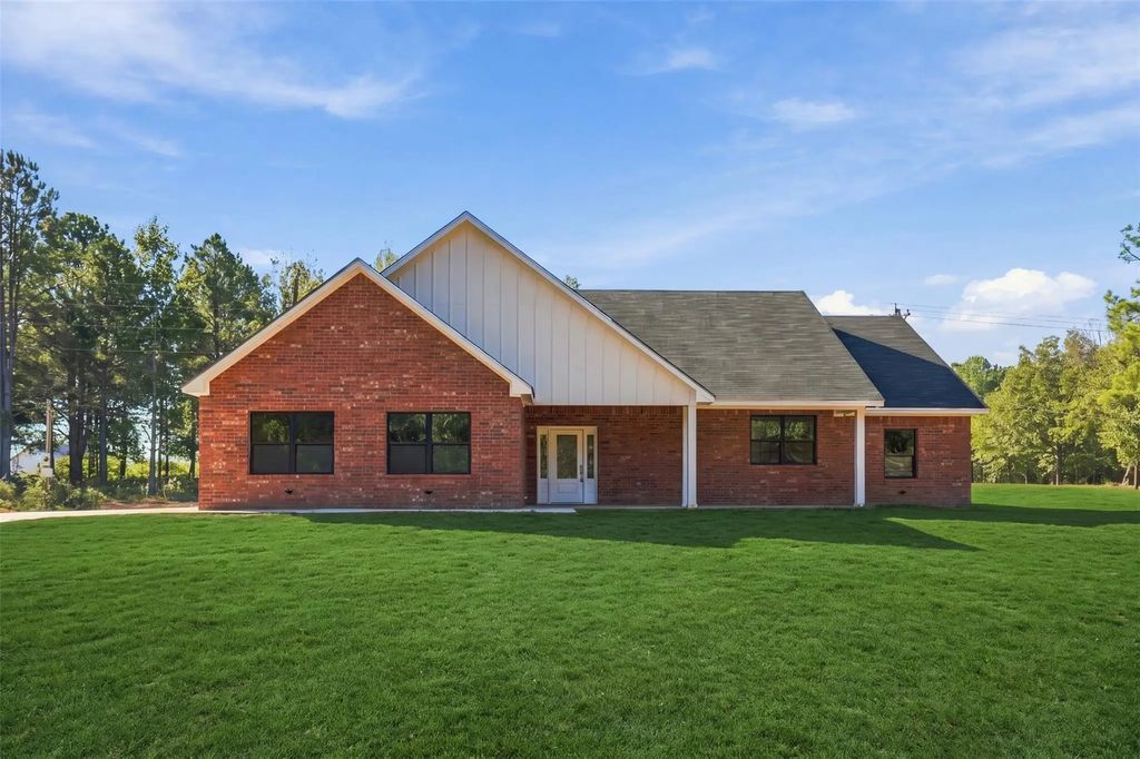1707 Cr 1670, Mount Pleasant