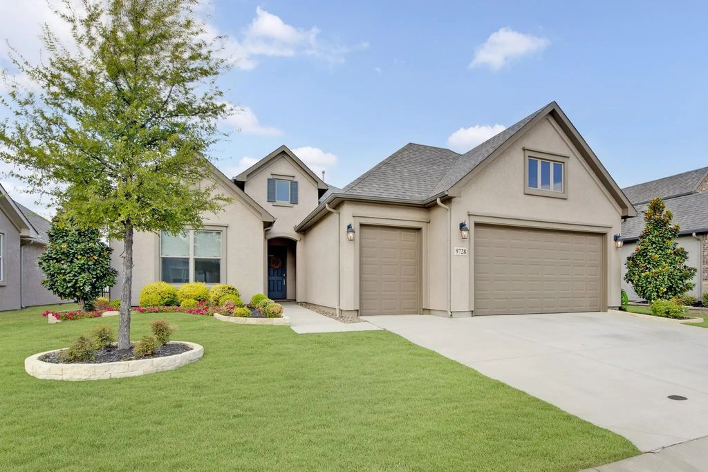 9728 Silver Rock Way, Denton