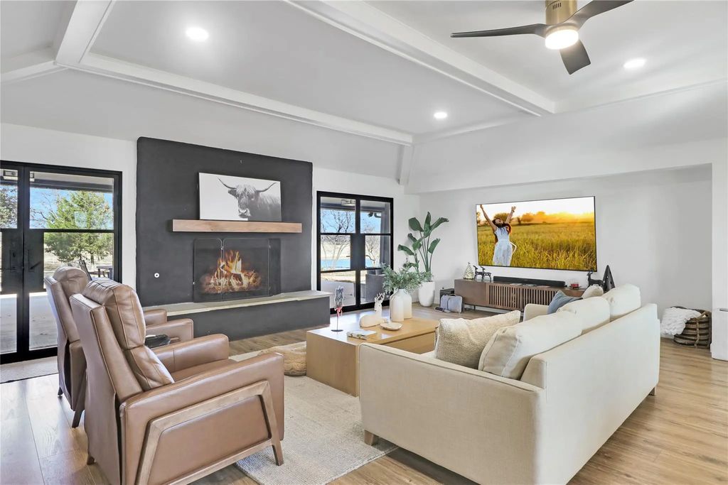 9259 County Road 578, Anna