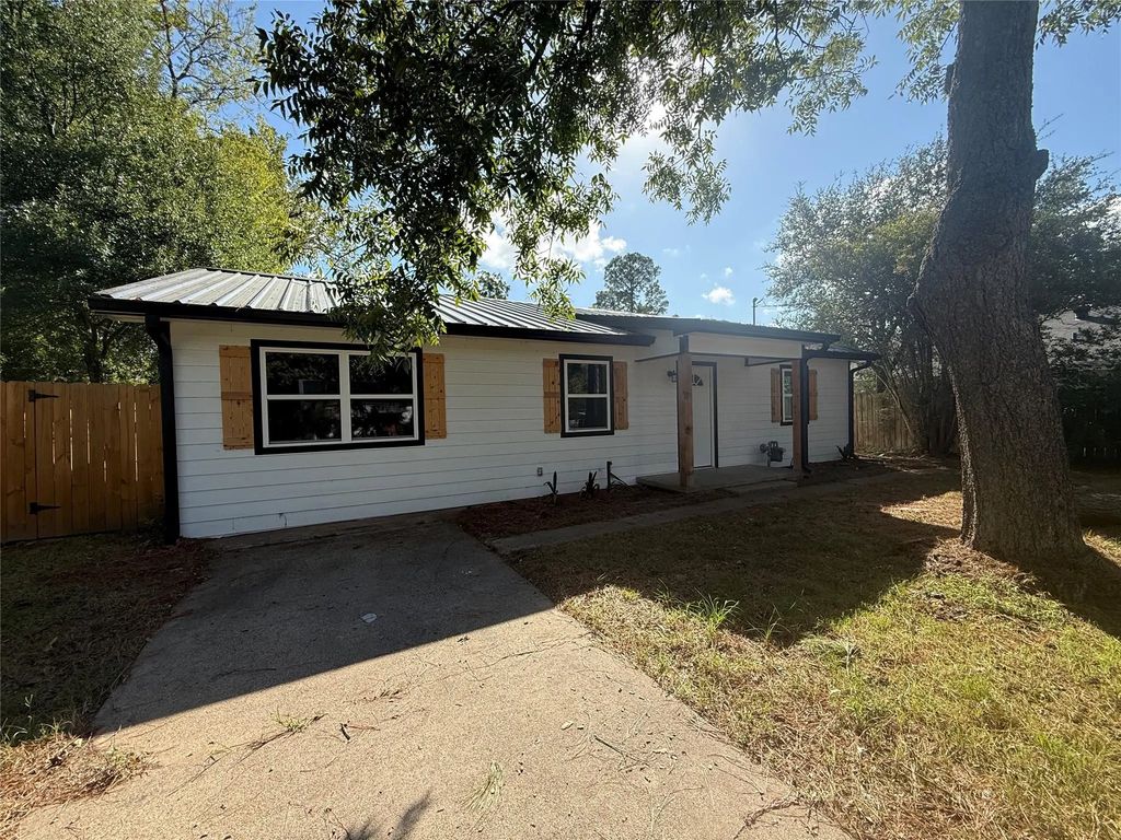 716 Cranford Street, Sulphur Springs