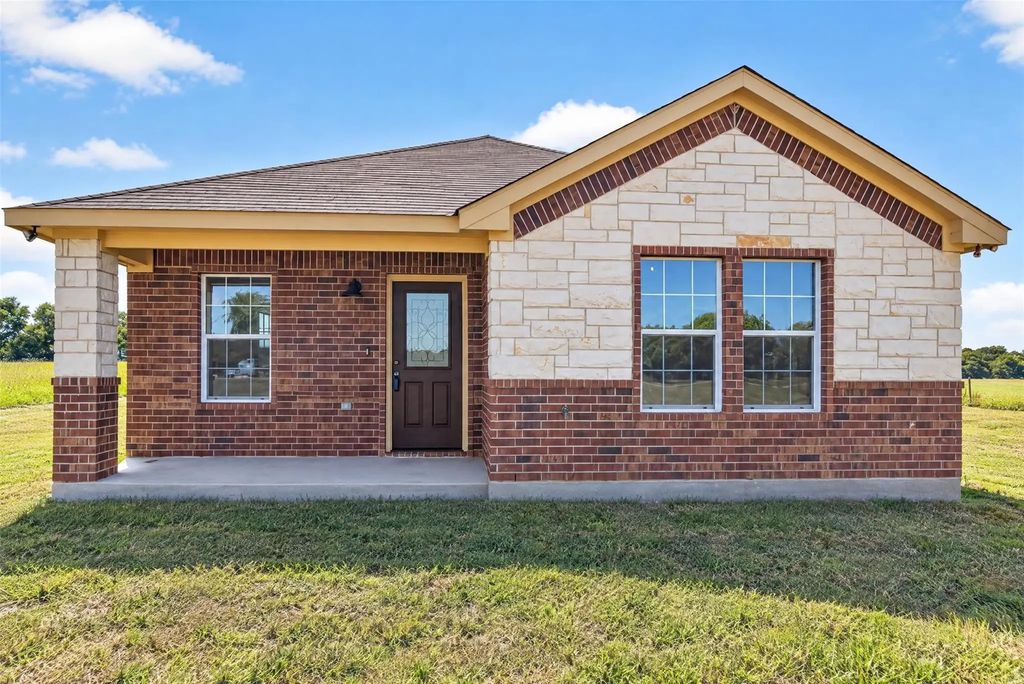 330 Fm 3147, Itasca