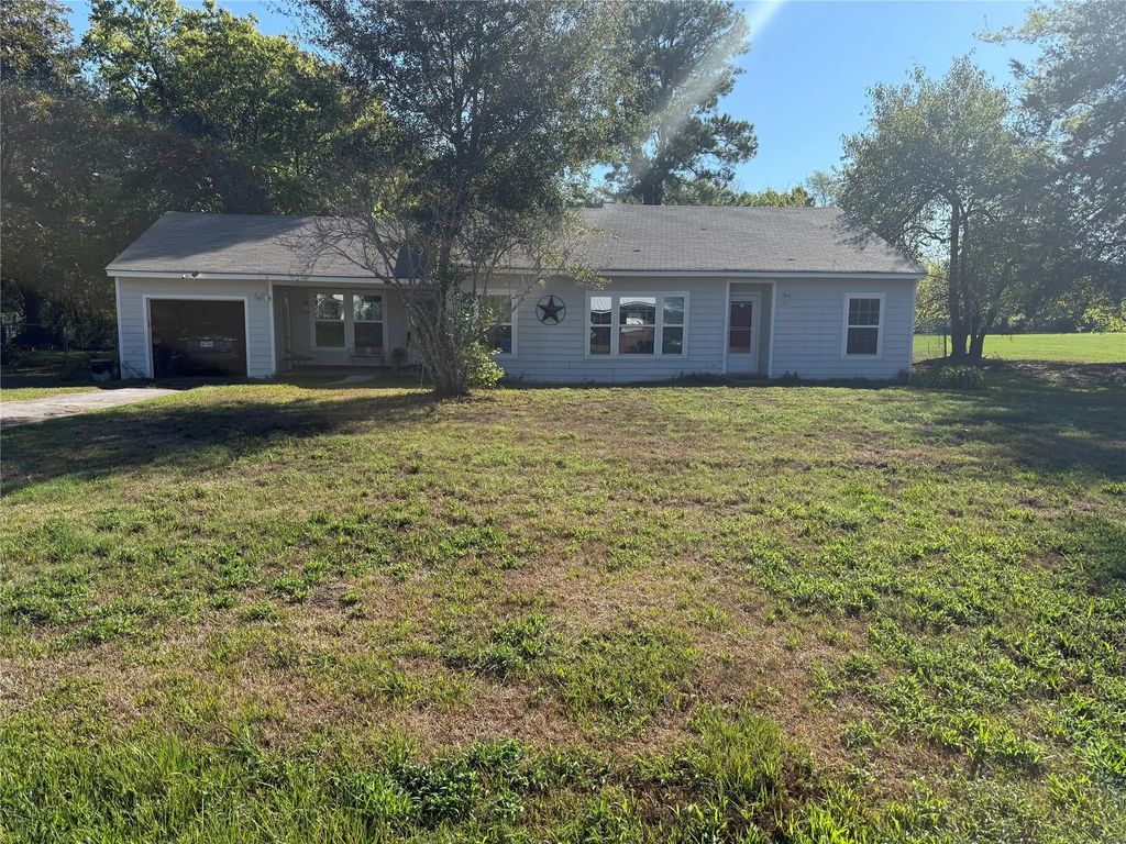 501 Live Oak Street, Winnsboro