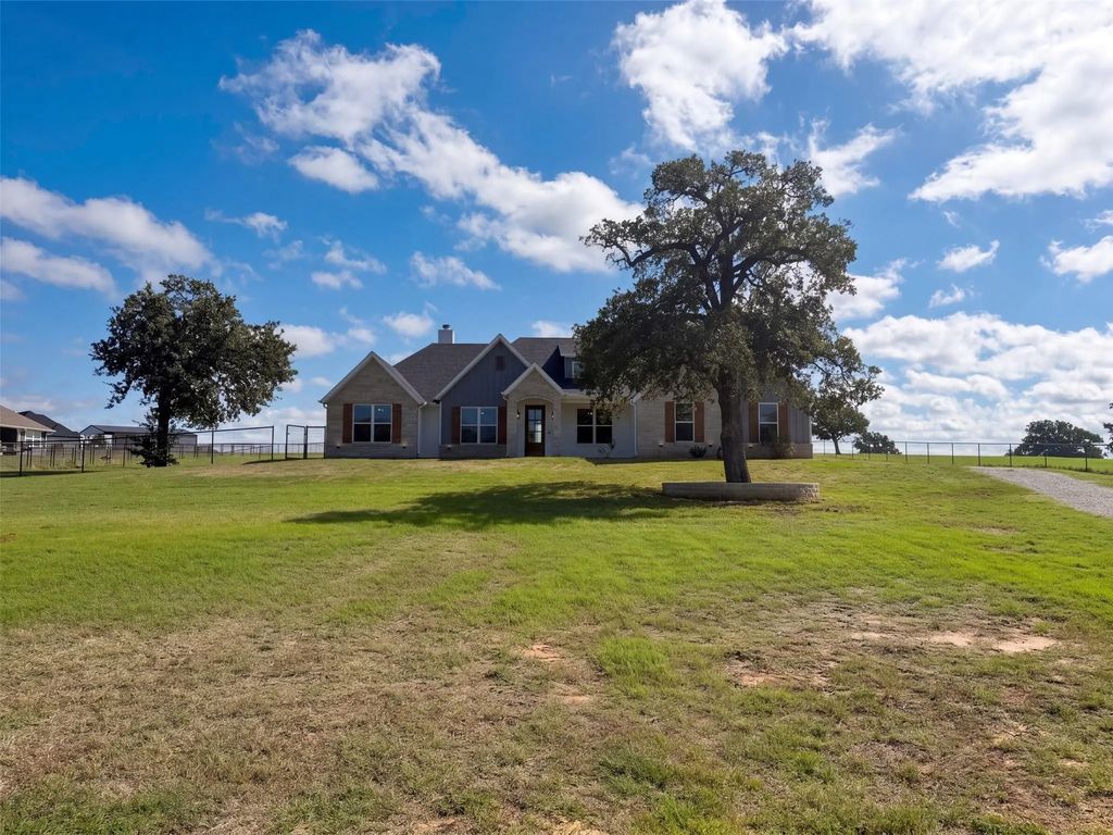 1532 Turpin Lake Road, Poolville