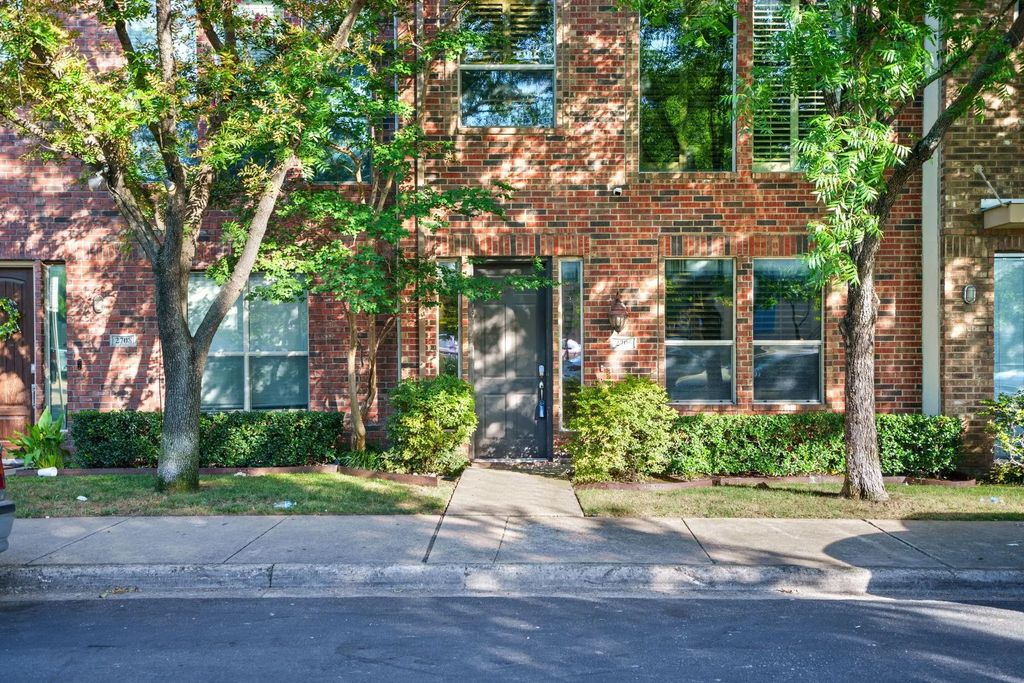 2706 Floyd Street, Dallas