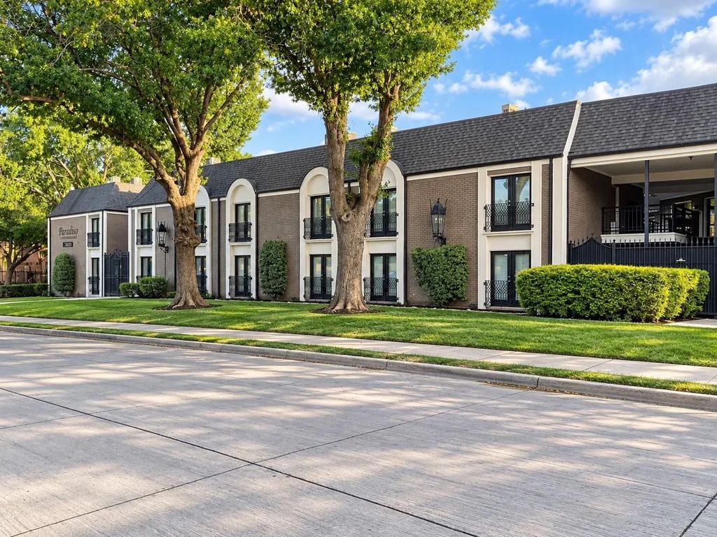 7730 Meadow Park Drive 222, Dallas