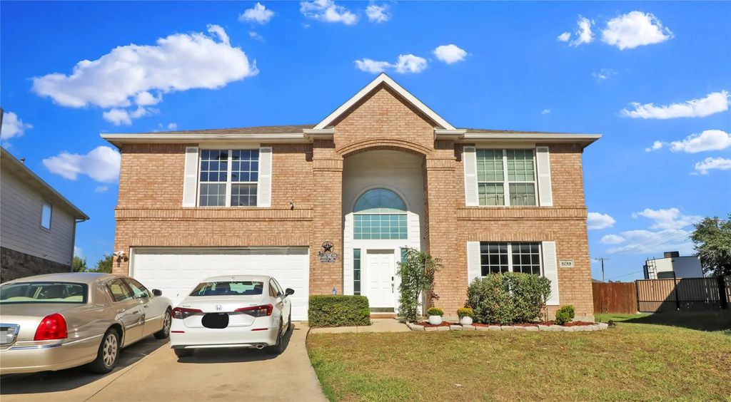 5753 Lionfish Way, Fort Worth